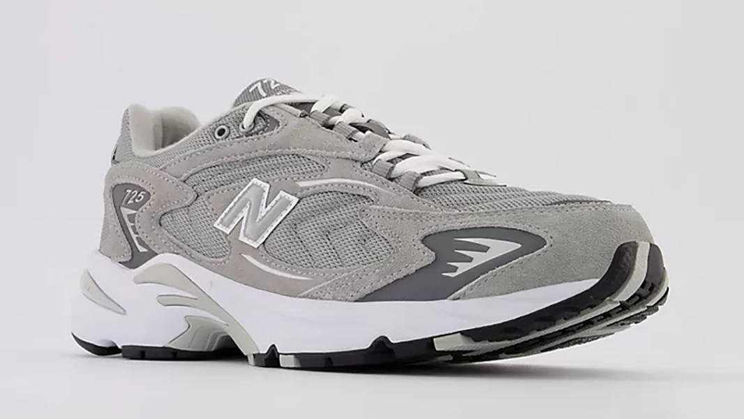 New Balance 725 Grey Silver