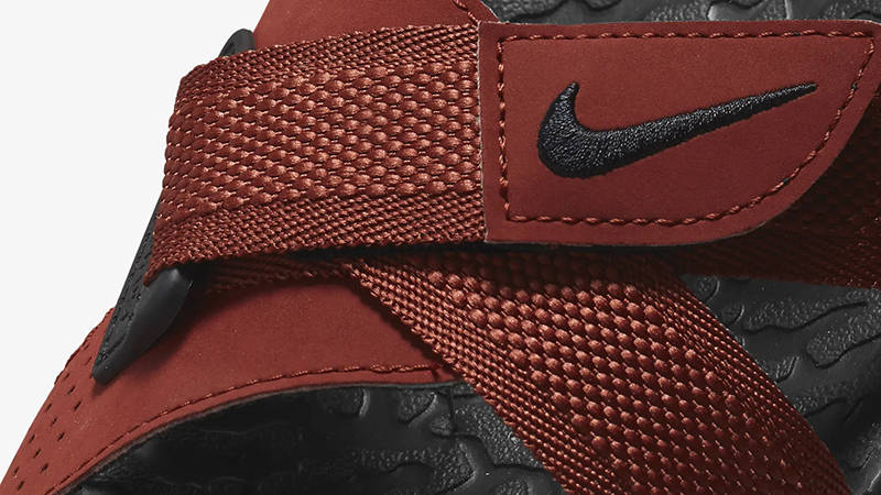 Nike ACG Air Deschutz+ Sandals Redstone DC9092-600 Detail