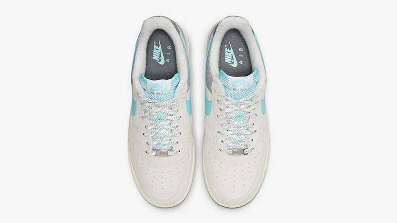 Nike Air Force 1 Snowflake Middle