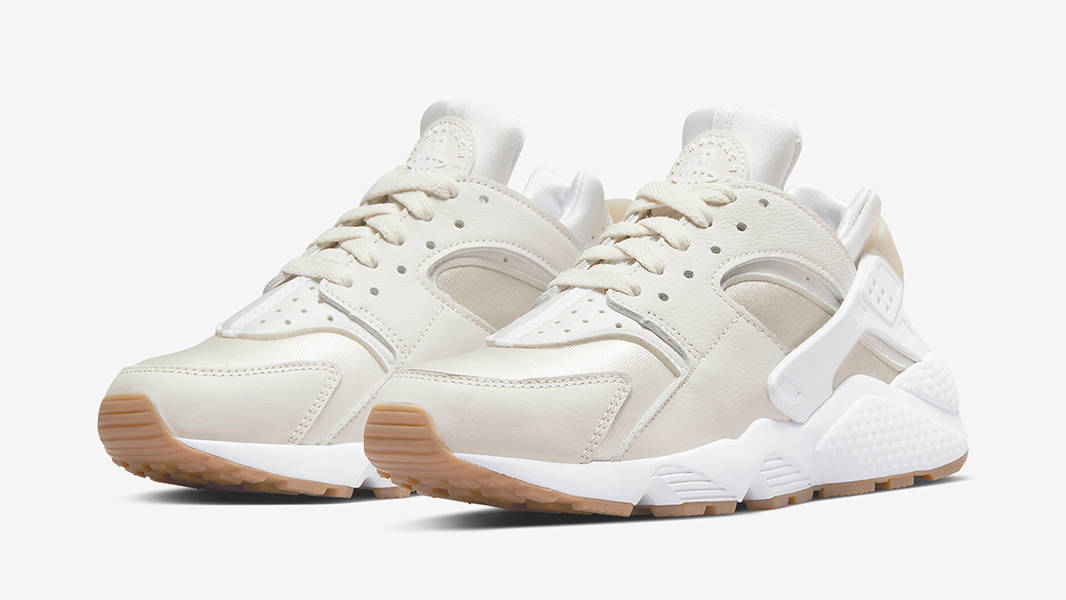 Nike Air Huarache Bone