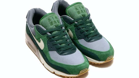 The Nike Air Max 90 "Pro Green" Offers Premium Materials and Clean Design The Nike Air Max 90 "Pro Green" Offers Premium Materials and Clean Design