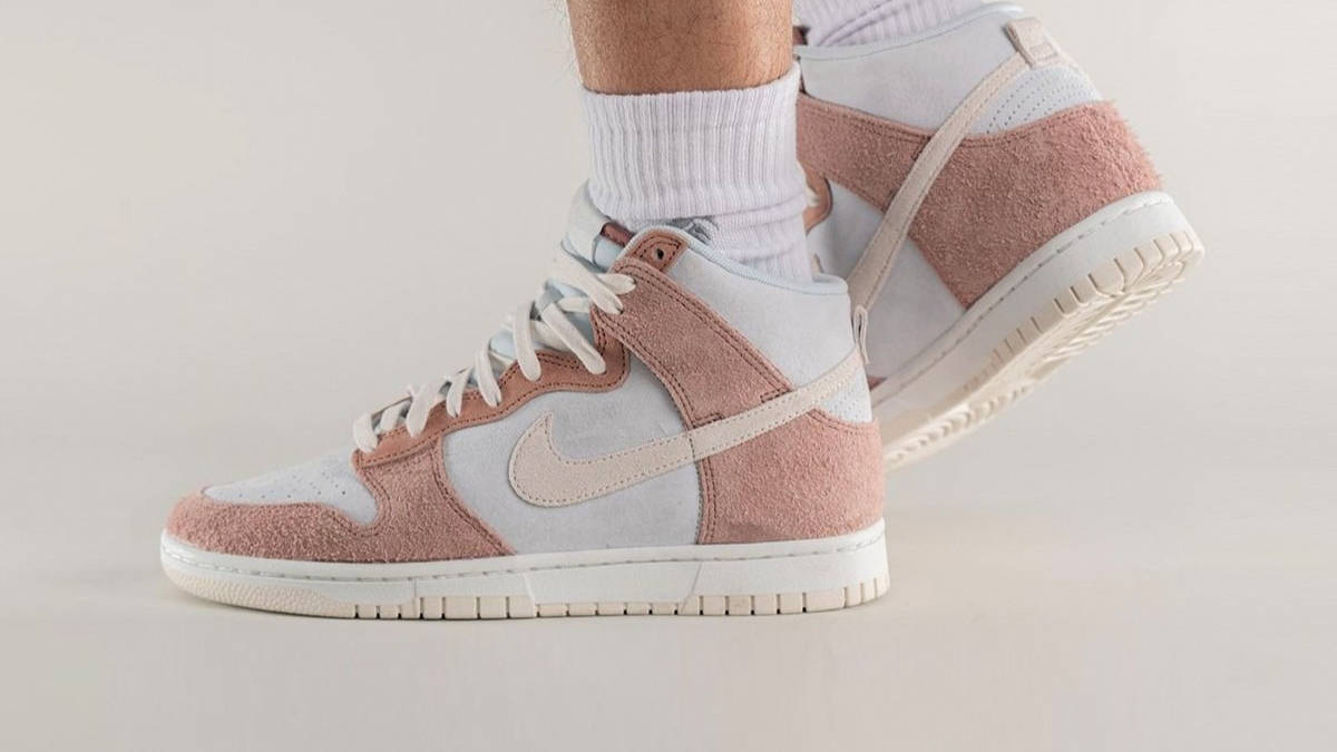 Nike Dunk High Fossil Rose Release