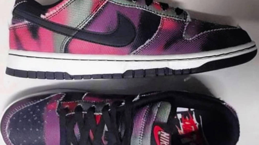Image via sandbox_ds nike dunk low graffiti 1