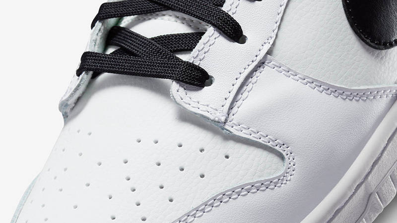 Nike Dunk Low Reverse Panda