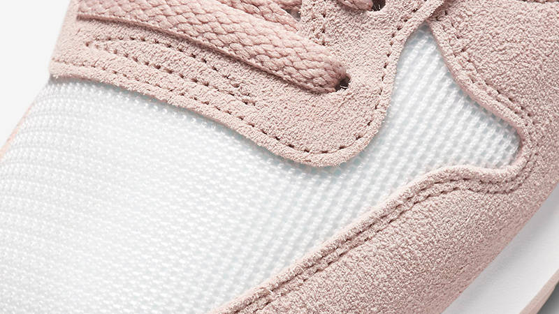 Nike Internationalist White Atmosphere Pink