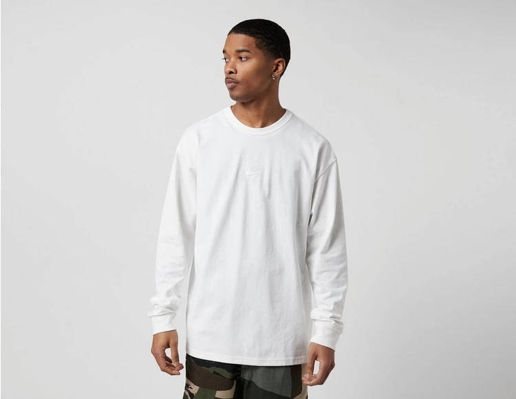 Nike Premium Essential Long Sleeve T-Shirt
