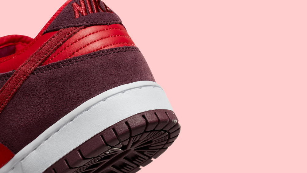 Nike SB Dunk High Cherry header Nike SB Dunk High Cherry header
