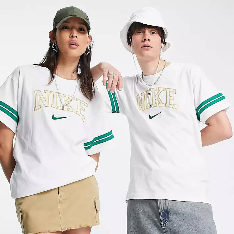 Nike Unisex Retro Collegiate T-Shirt
