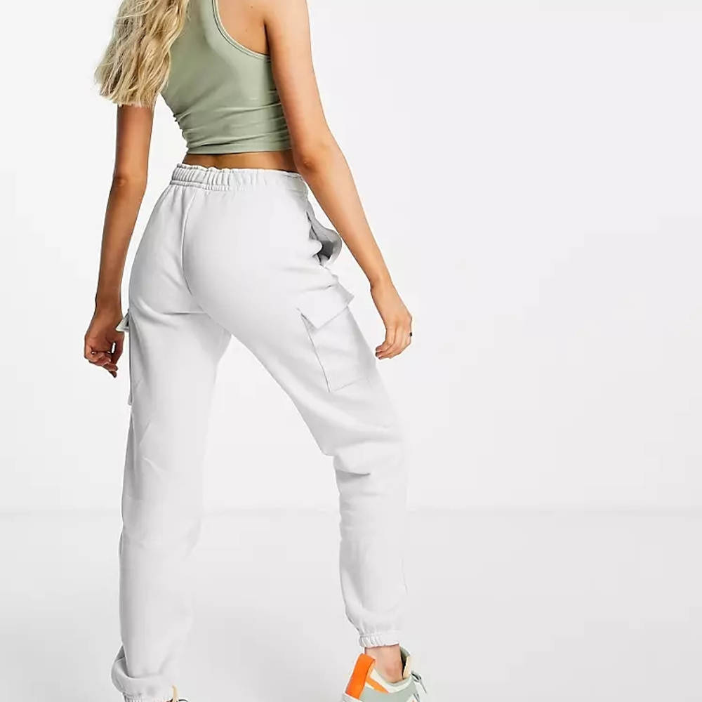 mens nike fleece cargo joggers