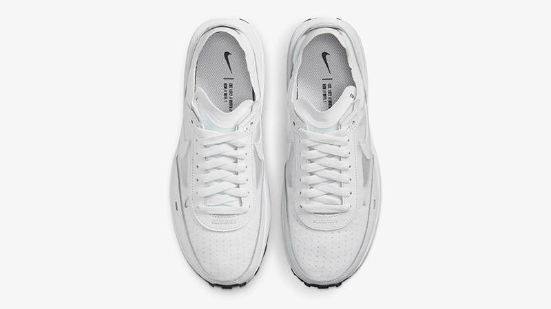 nike waffle one triple white