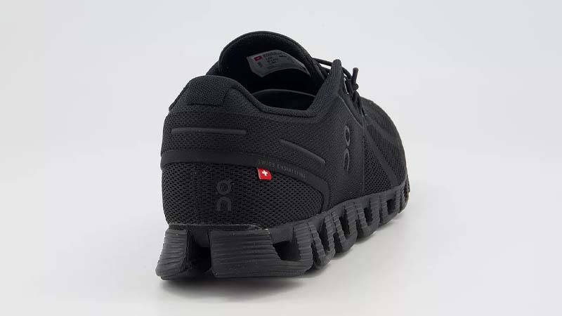On Running Cloud Black Back