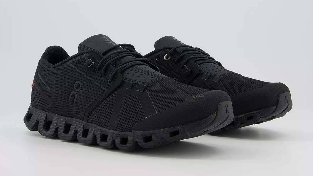 On Running Cloud Black Front