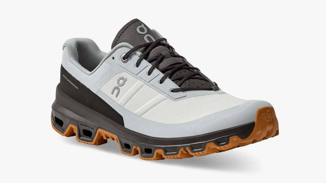 On Running Cloudventure Glacier Thorn Front