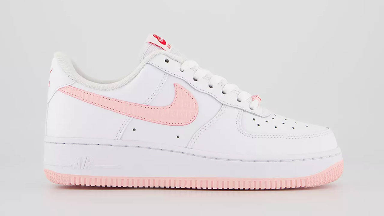 15 Sought-After Sneakers You Didn't Know Were Still Sitting at Offspring!