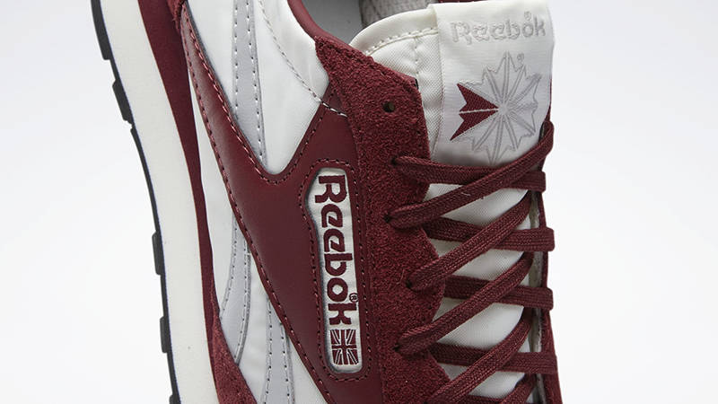 Reebok Aztec 2 Burgundy GW3407 Detail