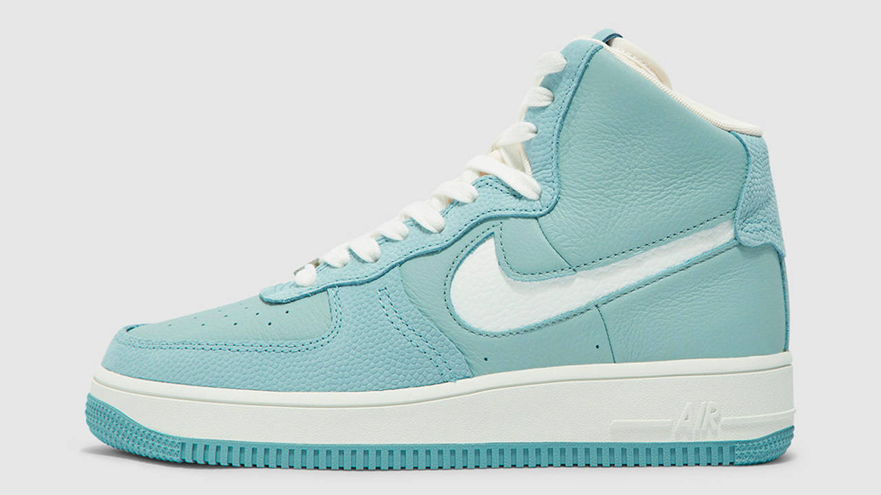 15 Unreal Springtime Sneaker Available Now From SEVENSTORE