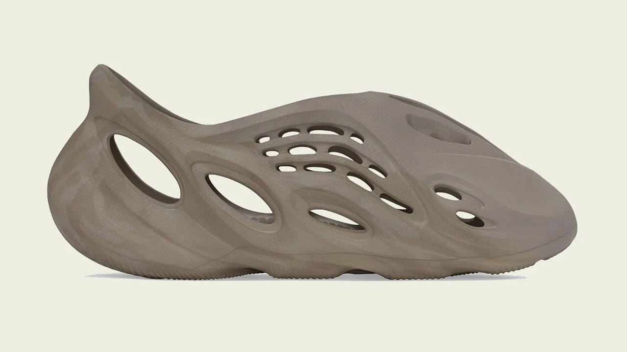 Here's Your Best Chance to Cop the Yeezy Foam Runner "Mist" & "Stone Sage"!