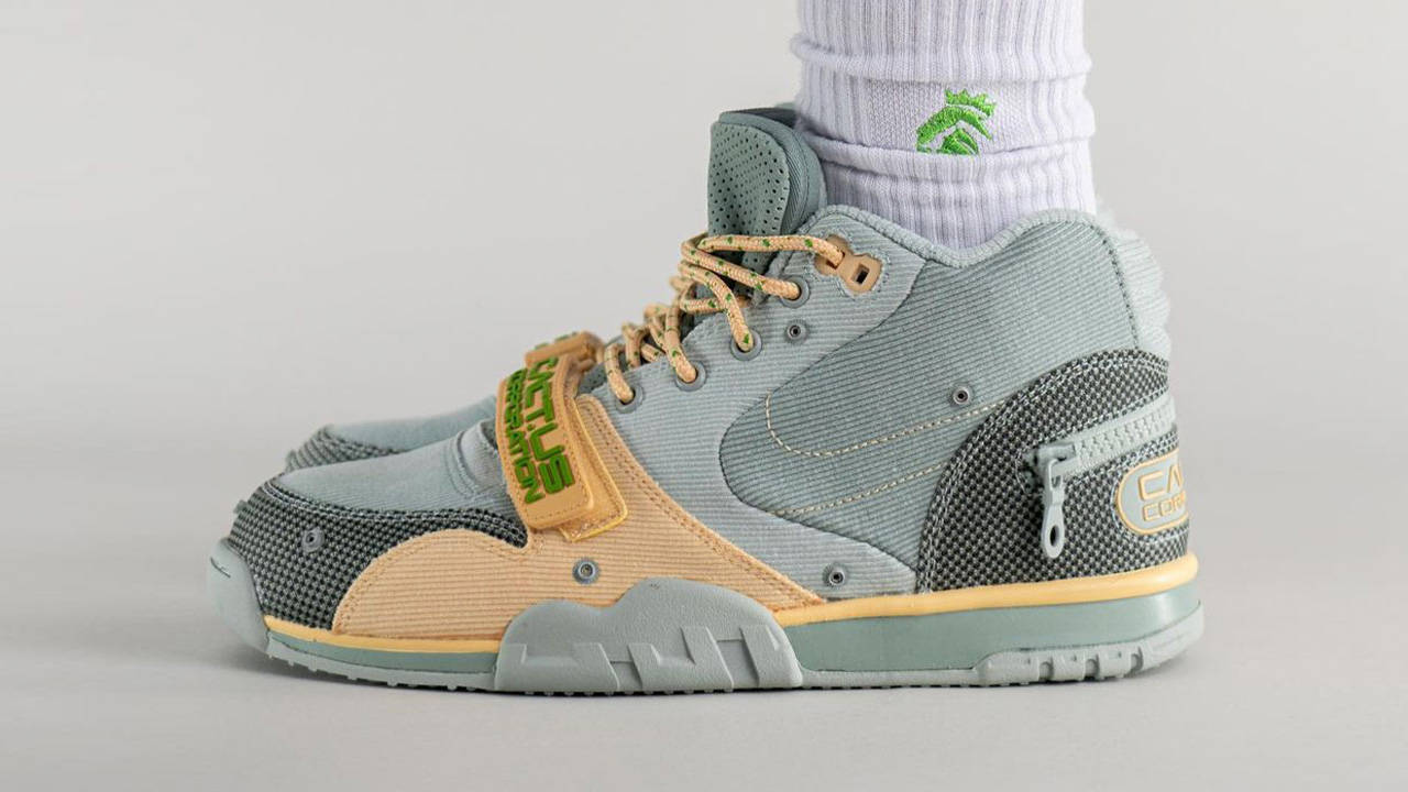 Travis Scott x Nike Air Trainer 1 SP "Grey Haze"