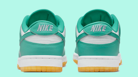 This Turquoise and Orange Nike Dunk Low is the Perfect Summer Shoe This Turquoise and Orange Nike Dunk Low is the Perfect Summer Shoe