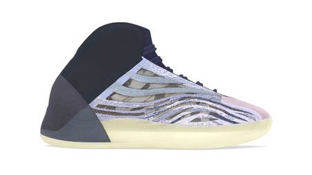 Check Out the YEEZY QNTM "Mono Carbon" For the Very First Time
