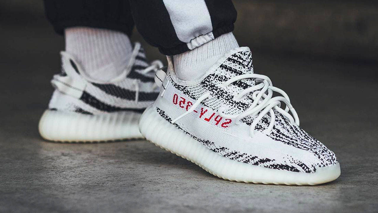 Yeezy Boost 350 V2 "Zebra"