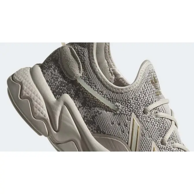 adidas Ozweego Knit Grey Closeup
