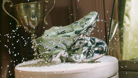 Shine Bright With the adidas Predator Edge "Swarovski" Shine Bright With the adidas Predator Edge "Swarovski"