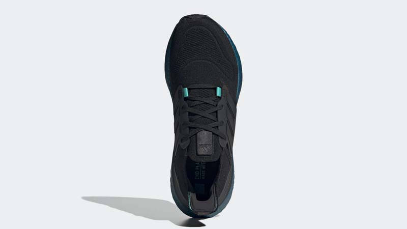 adidas Ultra Boost 22 Core Black Mint Rush Middle