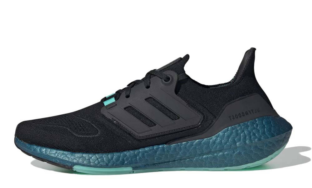adidas Ultra Boost 22 Core Black Mint Rush