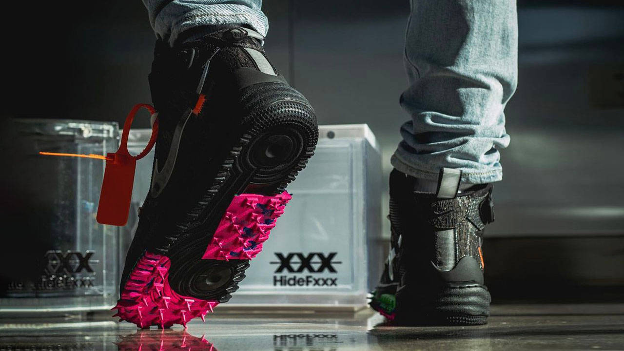 Off-White x Nike Air Force 1 Mid