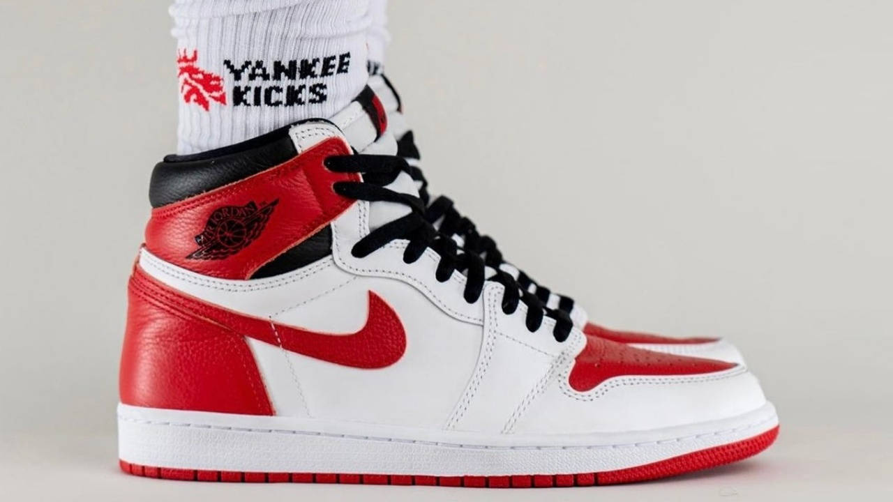 Air Jordan 1 High OG Heritage 2