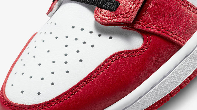 Air Jordan 1 Low Flyease Red Black