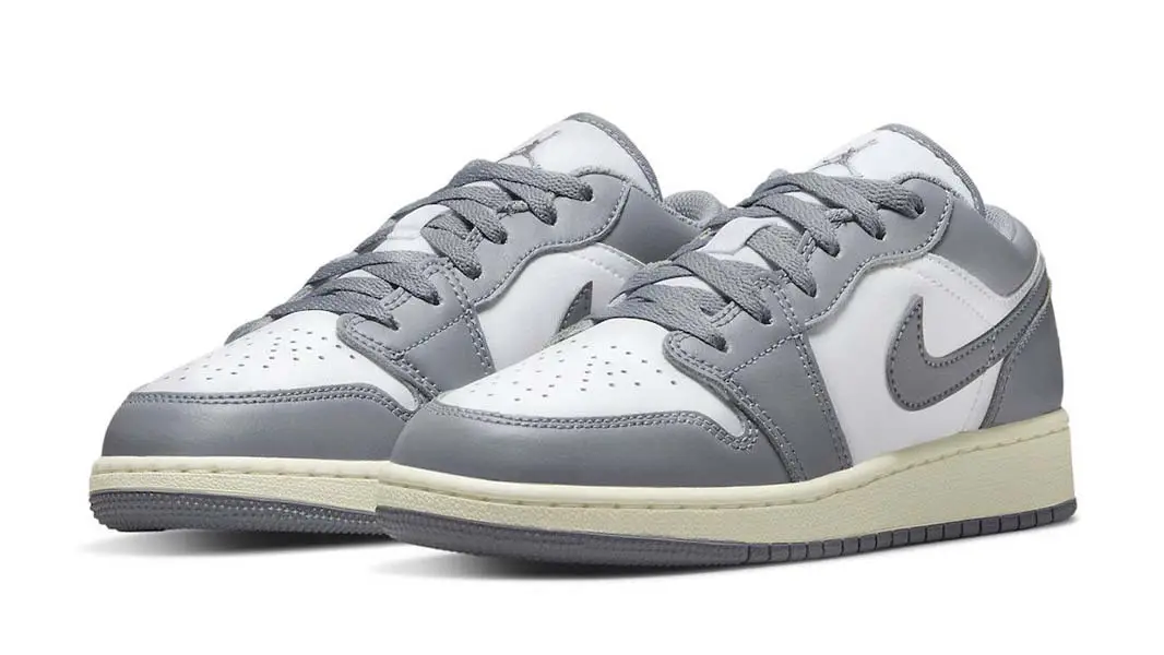 An Official Look at the Air Jordan 1 Low 