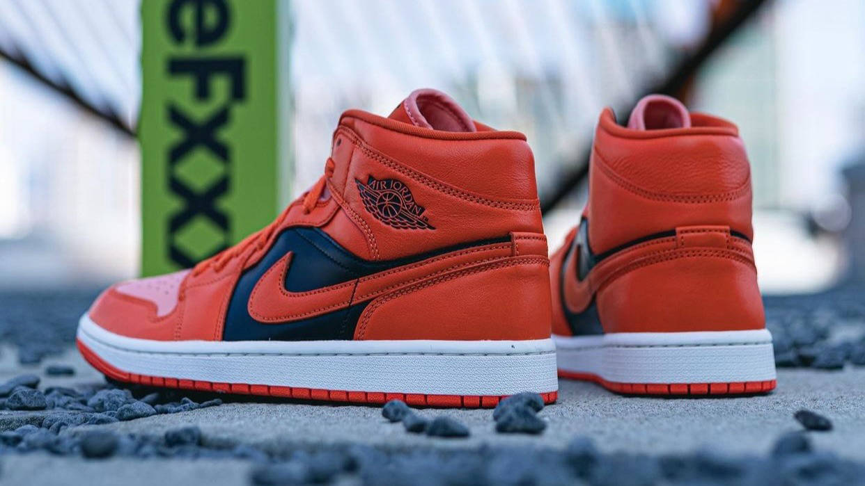 Air jordan 1 sale mid orange black