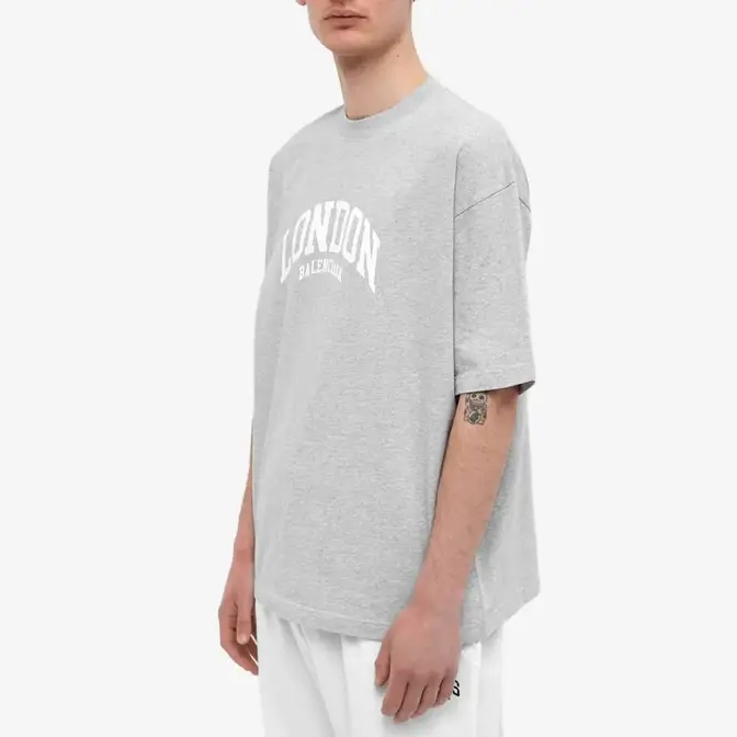 Balenciaga on sale grey tee