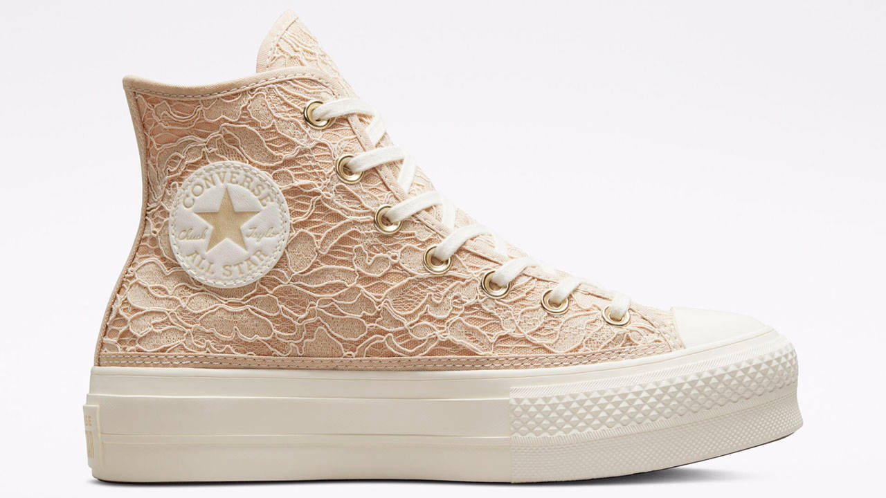 Here's Our Top Picks From Converse's Unmissable Mid-Season Sale!