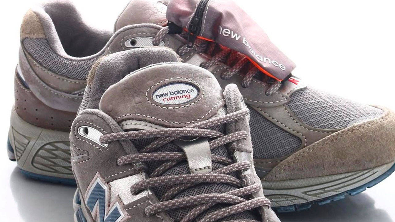 New Balance 2002R Tech Pocket