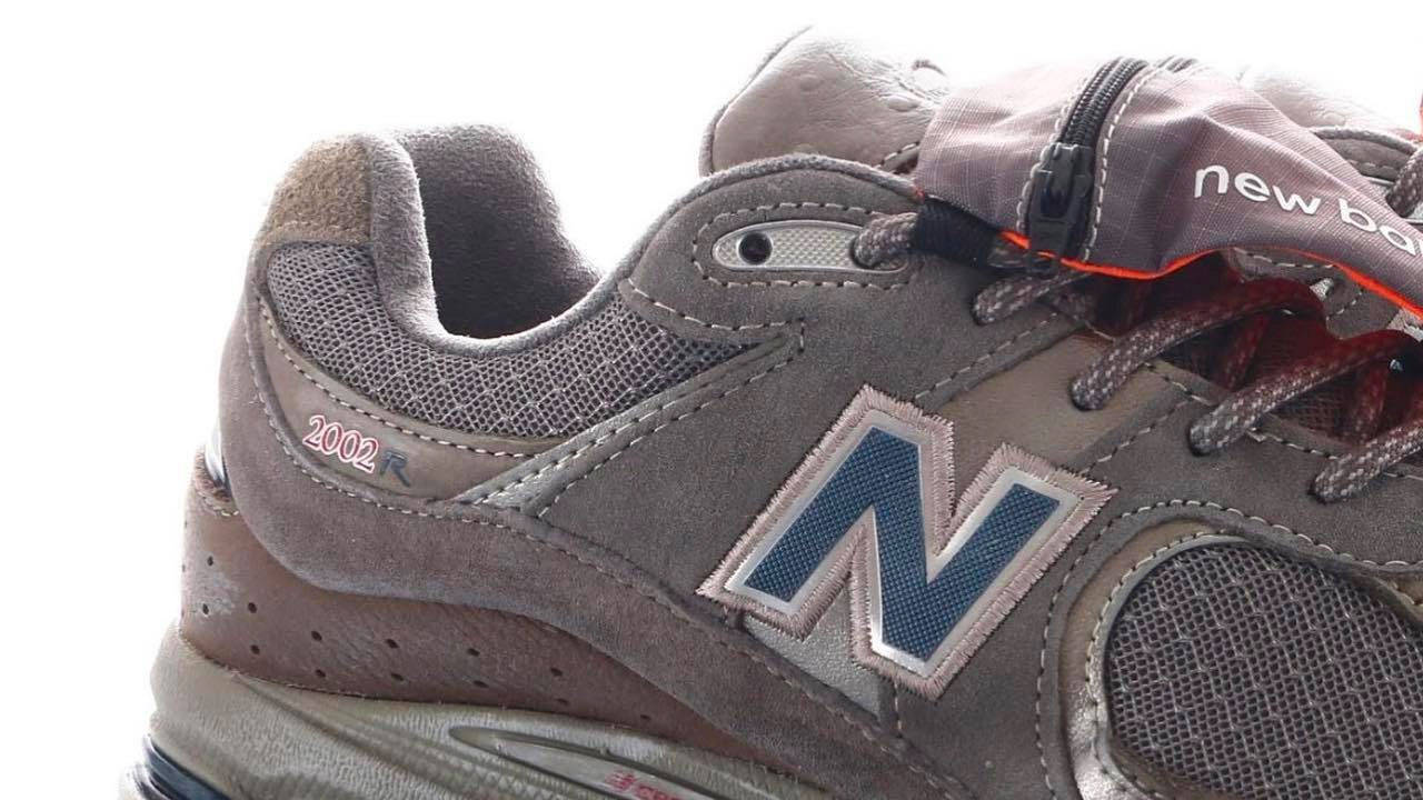 New Balance 2002R Tech Pocket