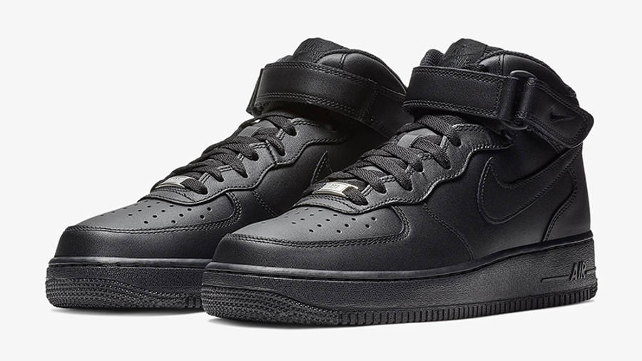 black airforces mid