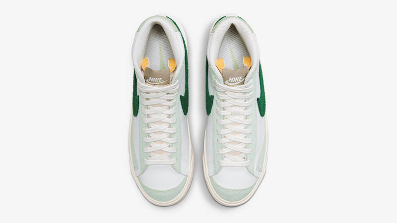 Nike Blazer Mid Chenille Swoosh White Green