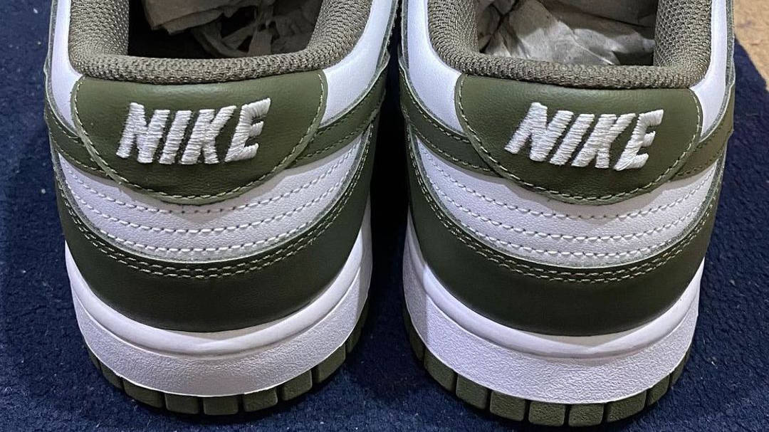 Nike Dunk Low Medium Olive
