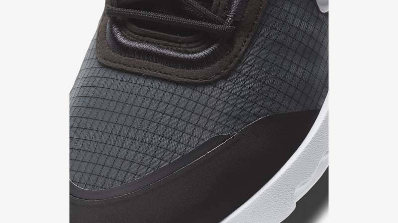 Nike React Live Black Closeup 1