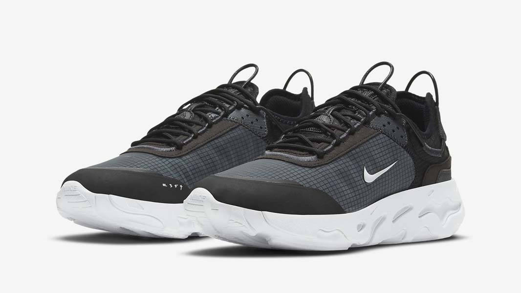 Nike React Live Black Front