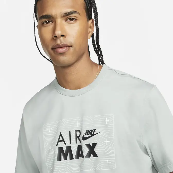 Nike air max t best sale shirt white