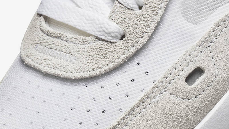 Nike Waffle One White Leopard DJ9776-100 Detail