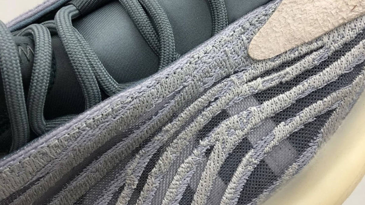 Yeezy QNTM "Mono Carbon"