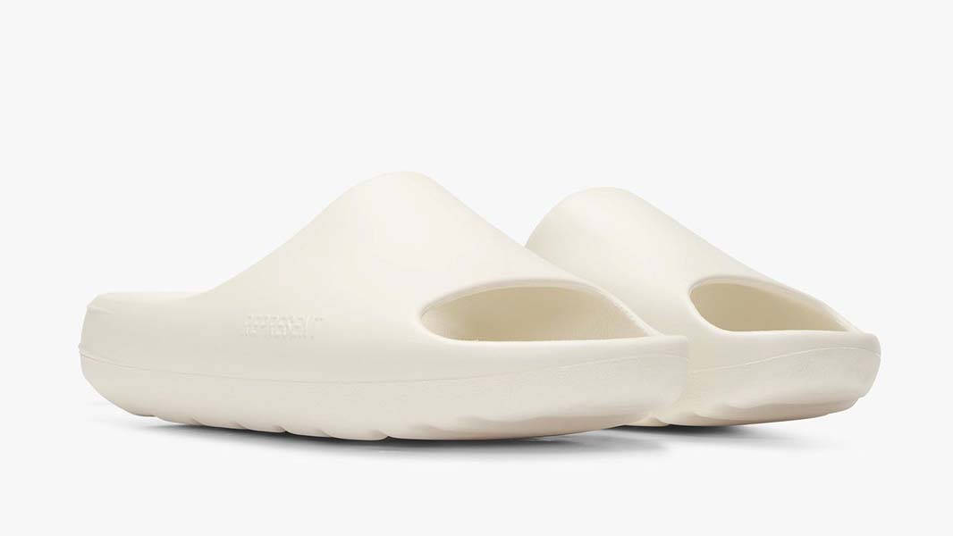 Represent Sliders White Front
