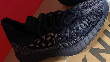 The Yeezy Boost 350 V2 CMPCT "Slate Carbon" Enters Stealth Mode The Yeezy Boost 350 V2 CMPCT "Slate Carbon" Enters Stealth Mode