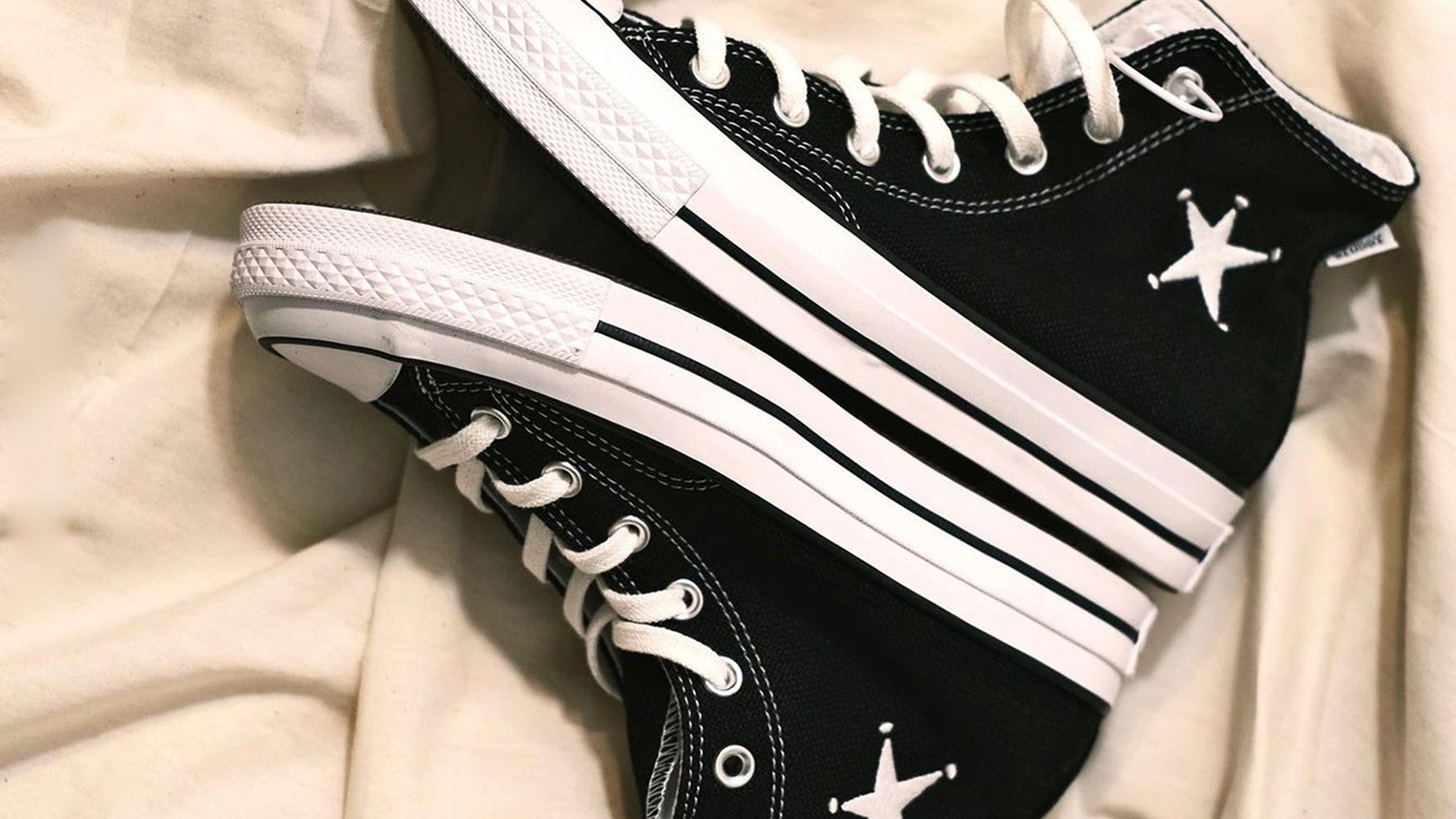 Stussy x converse chuck 70 high 2