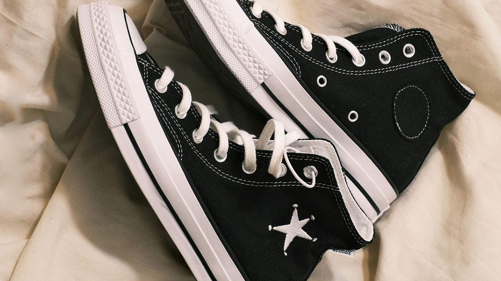 Stussy x converse chuck 70 high 3